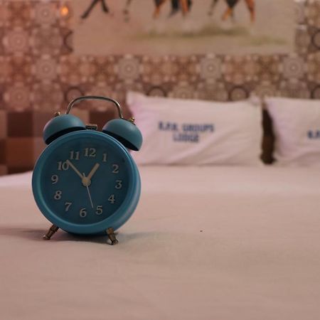 Annaiyin Hotel King Palace Велангани Екстериор снимка