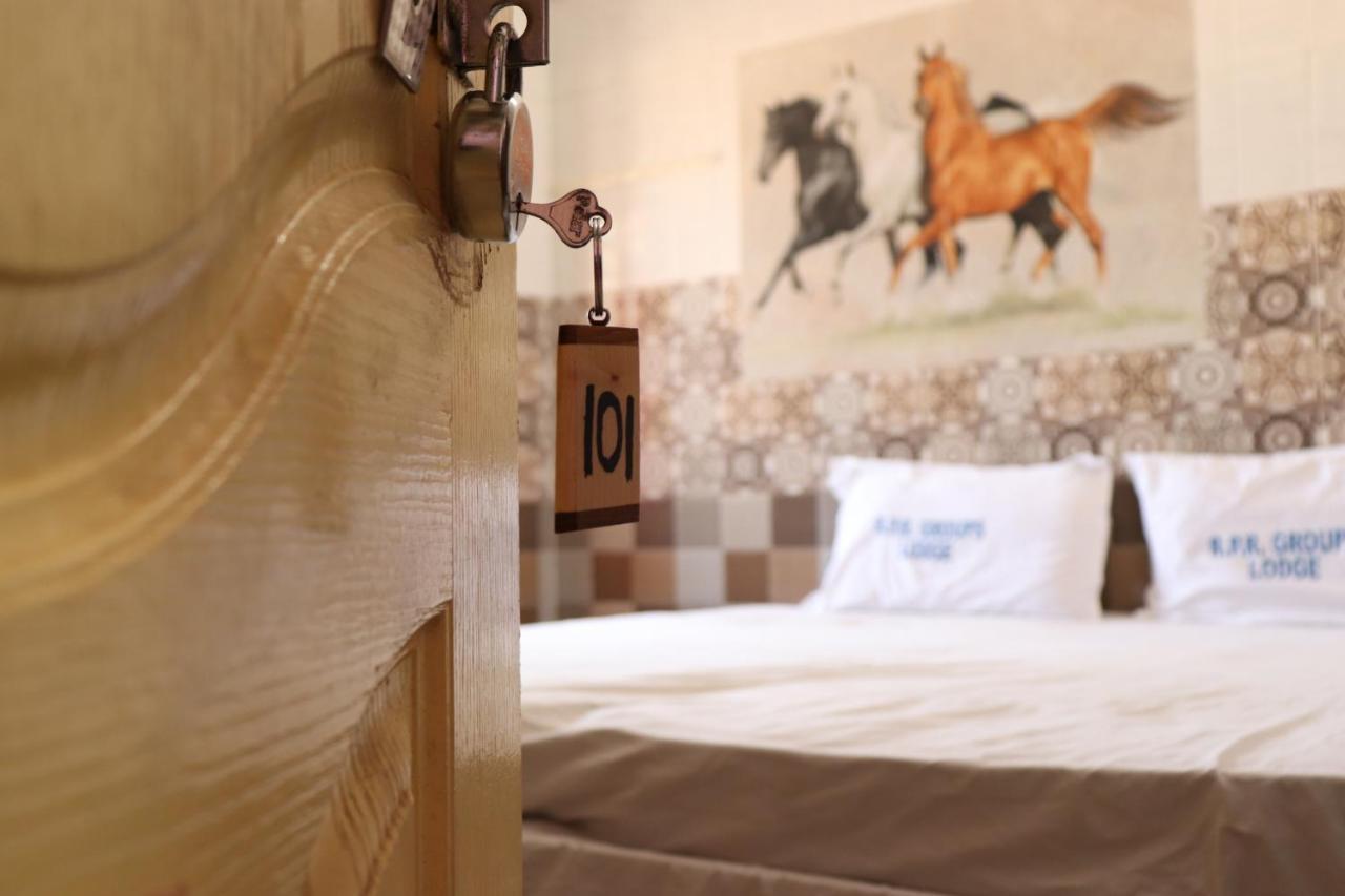 Annaiyin Hotel King Palace Велангани Екстериор снимка