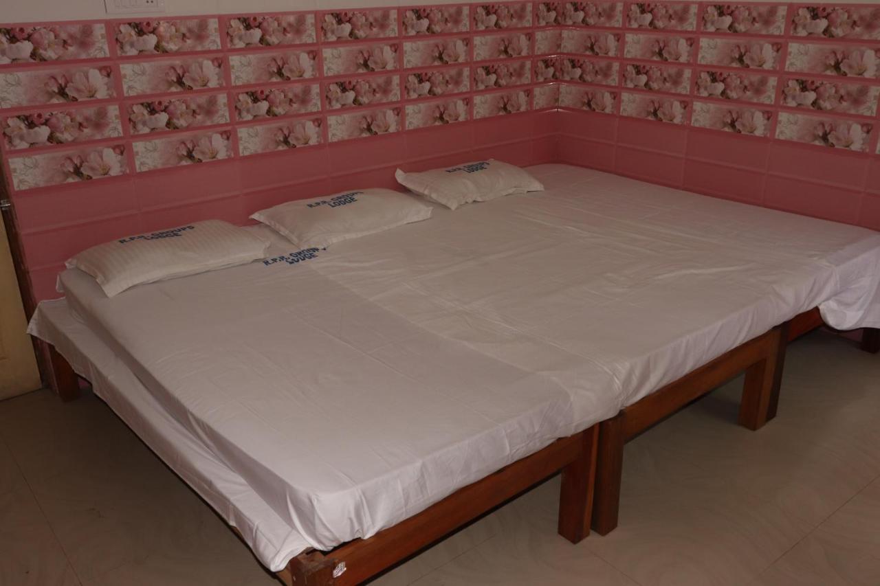 Annaiyin Hotel King Palace Велангани Екстериор снимка
